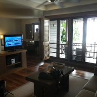 オーシャンフロントスイートの部屋です。前の部屋より狭い。