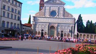 フィレンツェ１のステンドグラス