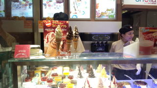 地下二階の端っこにあるヨーグルトのスイーツ