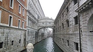 ホントはちょっとゾッとしちゃうため息橋...!!