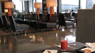 ビジネスとの差がイマイチはっきりせず