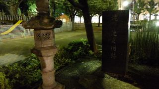 花川戸公園の中にあります