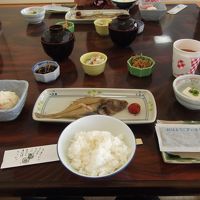 朝食　：　ＴＨＥ和食