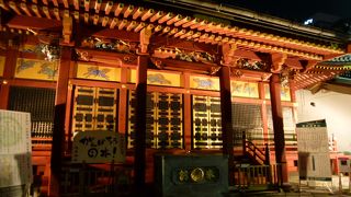 地元の方が多く参拝していました