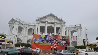 独立記念日の準備中でした