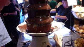 種類多し、デザートもよし