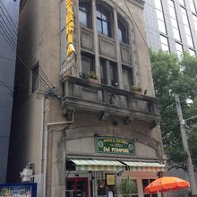 レトロな外観がステキ