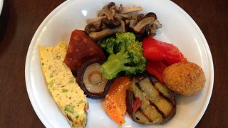 ピッツァが美味しい～！消防署跡もレトロで可愛らしい。