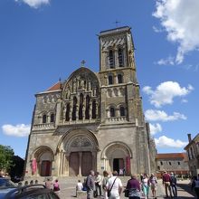 サント・マドレーヌ・バジリカ 大聖堂