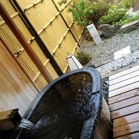 離れにある露天風呂