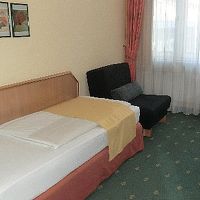 味もそっけも無いですが、値段を考えれば十分です。