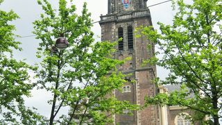 カリヨンの音が素晴らしい