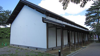 五稜郭で唯一残る建造物。