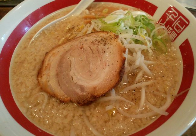 王子のラーメン屋さん。結構人気でした。