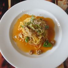 ロングパスタ。