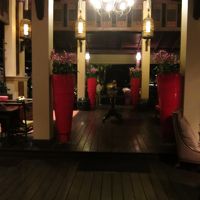 施設内レストラン。モーニングビュッフェもここ