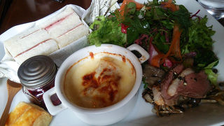 モダンな作りで居心地いい