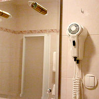 ヘアドライヤーは風力弱い