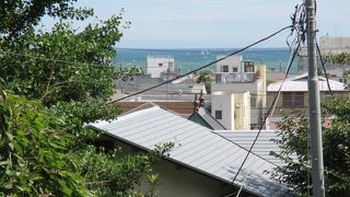 小説『山の音』に登場する、鎌倉で一番古い神社、絶景が