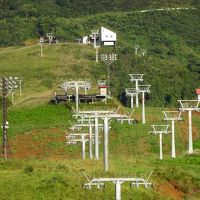 冬はスキー客で賑わう事でしょう。