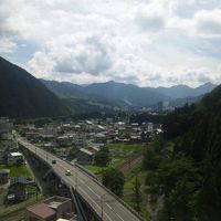 新幹線・在来線そして道路も上から眺められるホテル