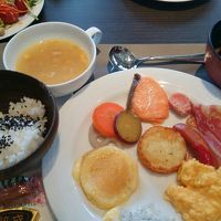 朝食バイキング