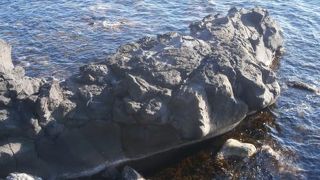 人面岩 寝熊の岩