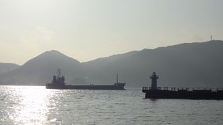 海の交差点です