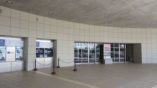 入場料は高いけど、名画を写真におさめられます。