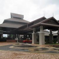 ランナー様式のエントランスです