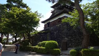 小さいながら趣はあります。