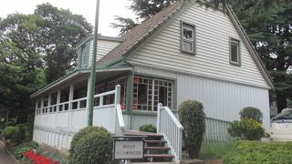 山手公園内にある洋館風の展示館