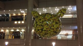 巨大ショッピングモール