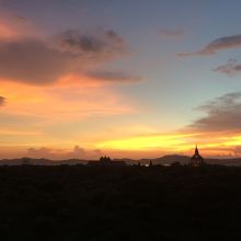 テラスから眺める夕日