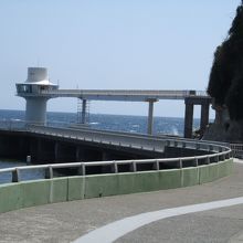 入り口付近からの展望塔