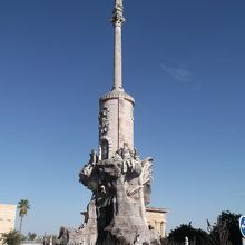 サン・ラファエル勝利の像