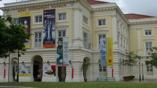 19世紀に建てられた歴史ある博物館