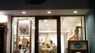 ほかでは見つけづらい商品に出会える。