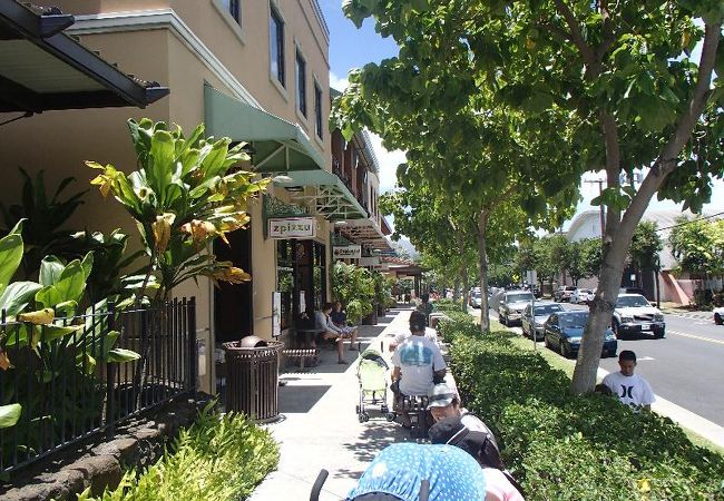 たくさん人が来てるのはブーキモだけかも・・