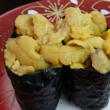 ウニ！　超甘く美味しいです！　量も多かった！