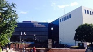 現在、改修工事中！