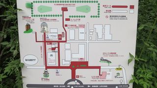 10～17時は構内の一部を公開しています