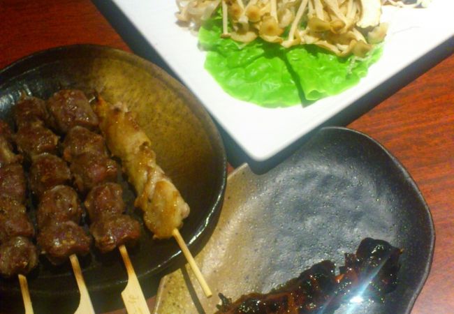 おしゃれなメニューもある居酒屋さん