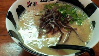 本格的博多ラーメン