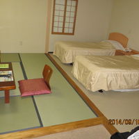部屋は広いが窓がない