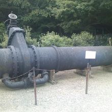 立派な明治期の水道管の様子