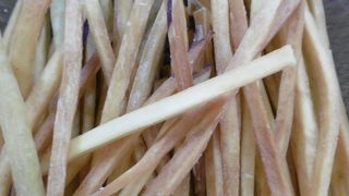 ポリポリ食感と塩味＆さつま芋の甘み