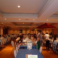 夕食バイキング