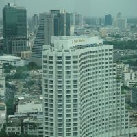 ペニンシュラホテルら見たシャングリラウイング