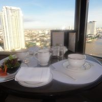 ２４Fホライゾンクラブの朝食とペニンシュラホテル